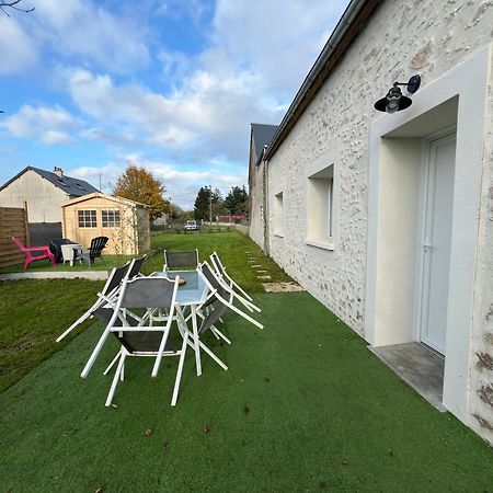 Saint-Denis-en-Val Maison/Appartement Avec Jardin מראה חיצוני תמונה